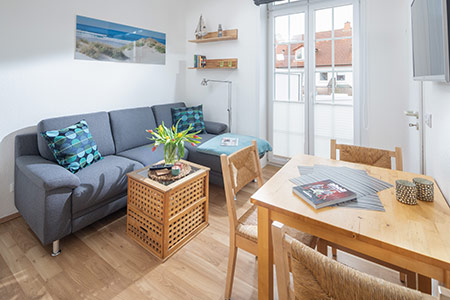 Wohnraum Fewo 12, Appartementhaus am Kurpark