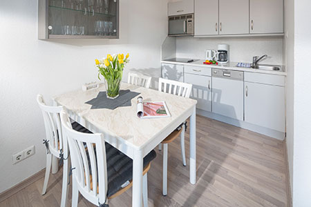 Essen / Küche Fewo 13, Appartementhaus am Kurpark