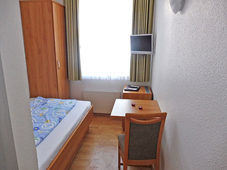 Wohnraum Zimmer 25a, Appartementhaus am Kurpark