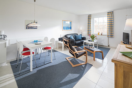 Wohnraum Fewo 29, Appartementhaus am Kurpark