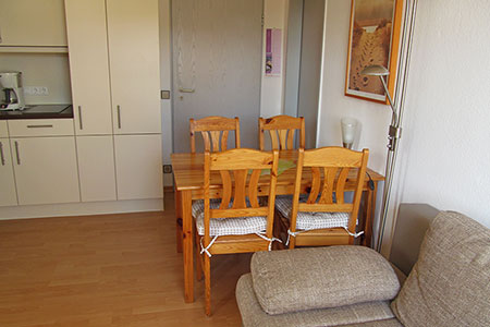 Wohnraum Fewo 30, Appartementhaus am Kurpark